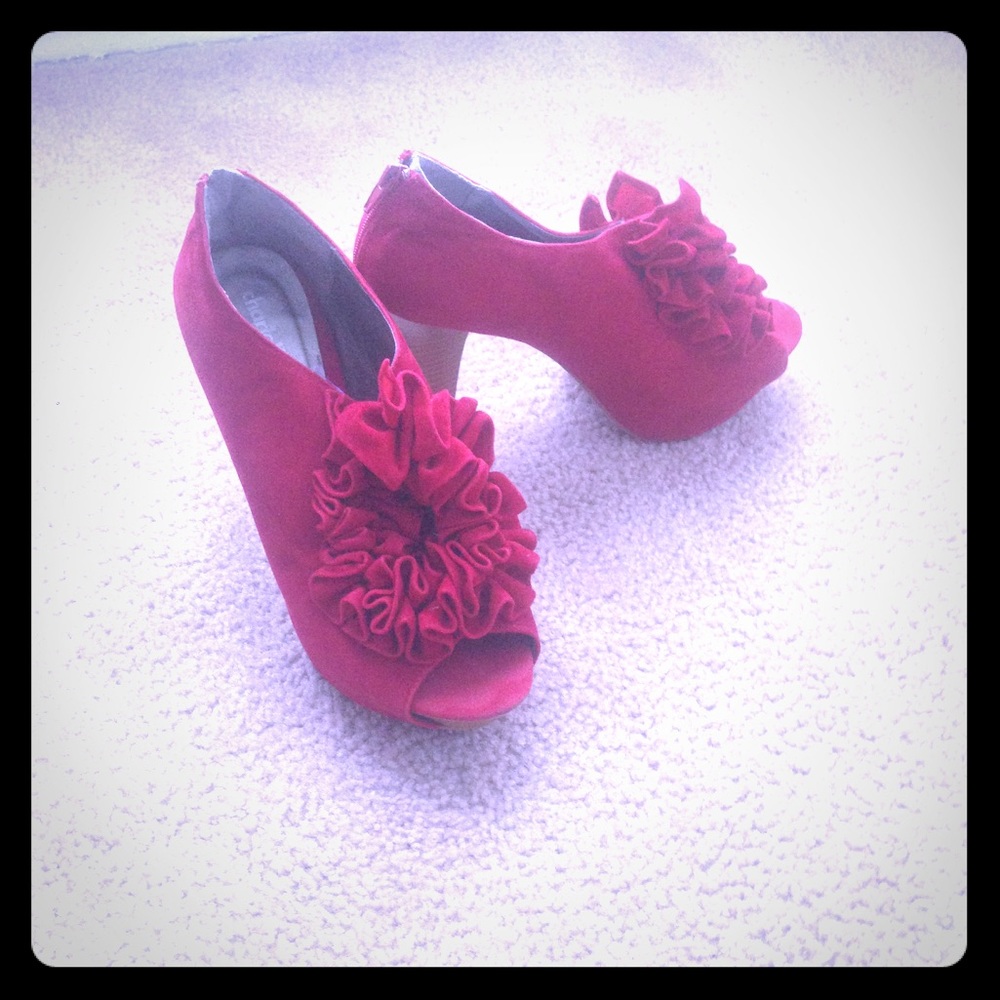 Red shoe